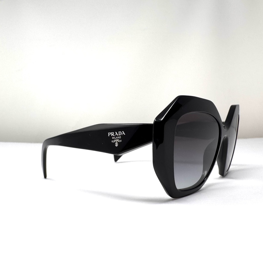 PRADA sunglasses, made in Italy - Picture 6 of 12